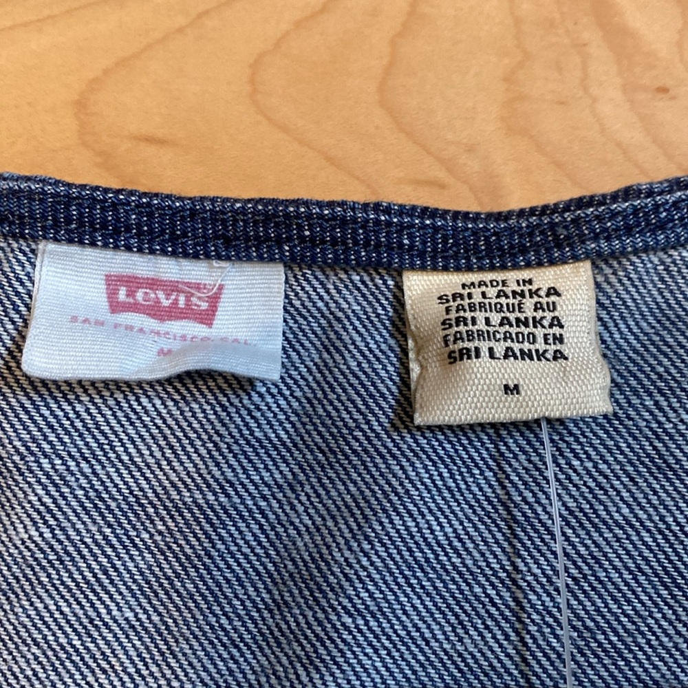 Levi’s Denim Long Sleeve Button-Up Top - Picture 8 of 17